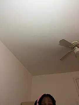Chat +18 de mochakaia ao vivo
