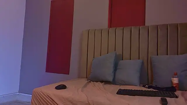 redraven_cr's Live XXX Chat