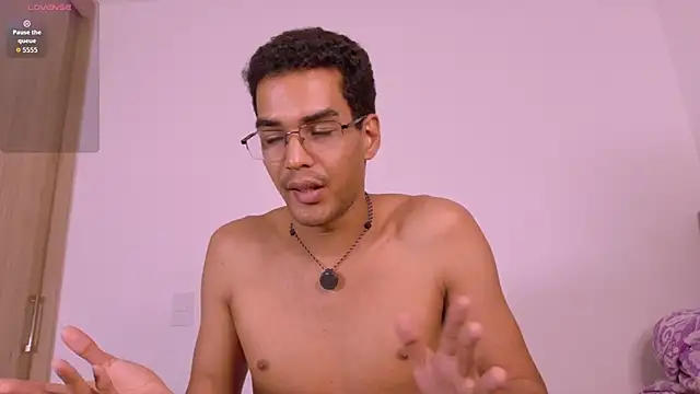 Chatroom XXX en direct de Pikashu7u7