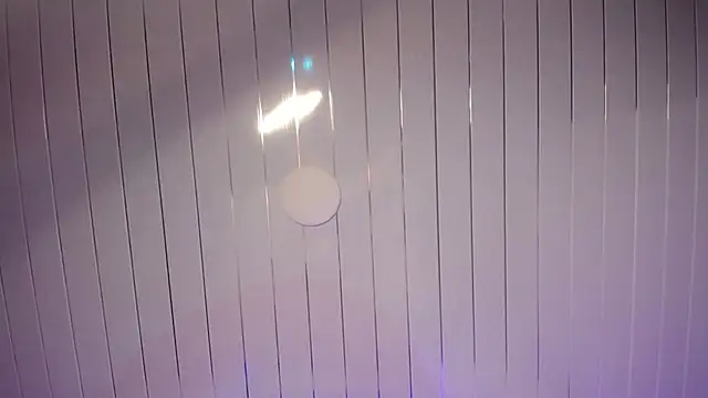 kylievoosx Pertunjukan Webcam