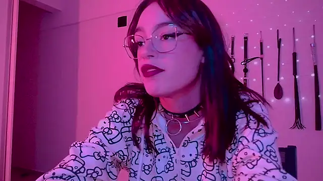 XXX chat uživo modela nina_kink