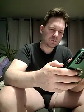 Chat +18 de tom_sauwer ao vivo