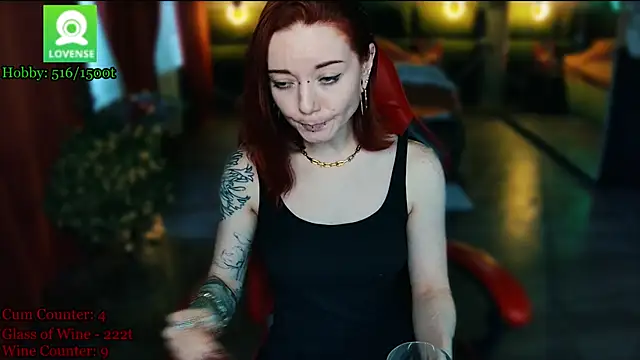MaxPhoenixx Adlı Modelin Canlı XXX Sohbeti