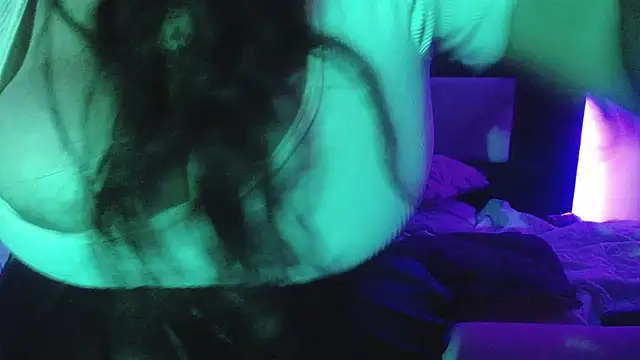 kylievoosx Adlı Modelin Canlı XXX Sohbeti