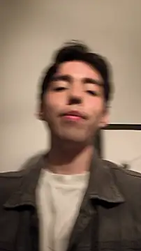 Lucca__555 Pertunjukan Webcam