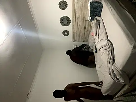 Gifttheskimaskboy420's Live Chat Room