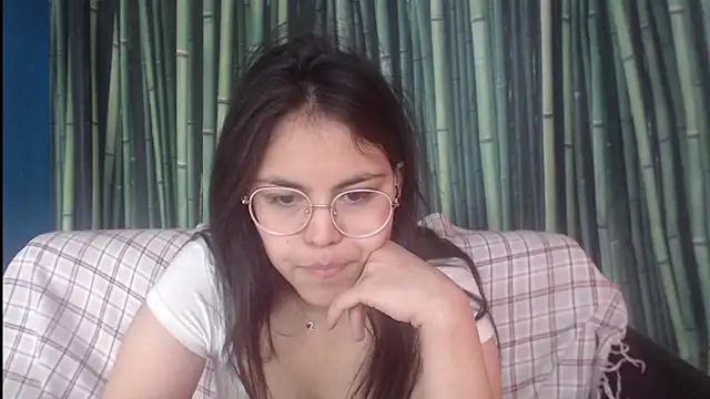 Anda_here's Live XXX Chat