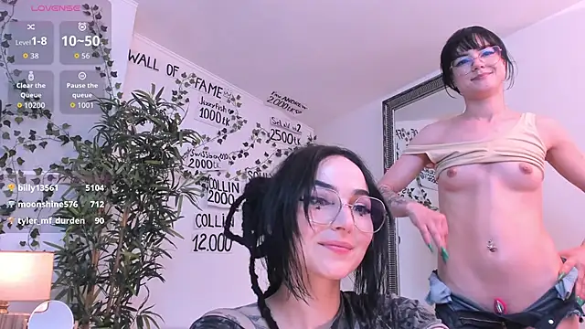 XXX chat uživo modela mira0_0