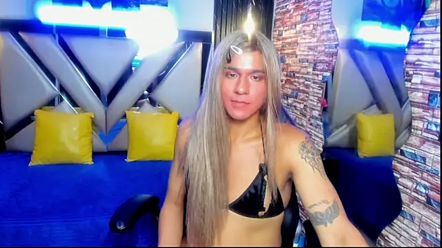 Karina_Cutee's Webcam Show