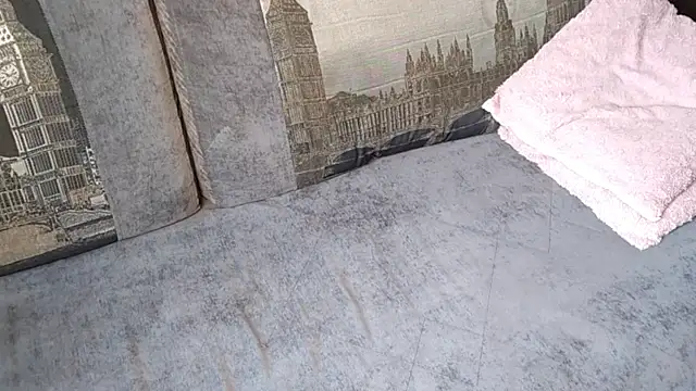 LadaArch Live XXX Chat