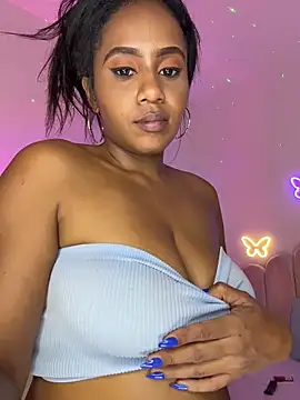 XXX chat uživo modela AlisonHoot69