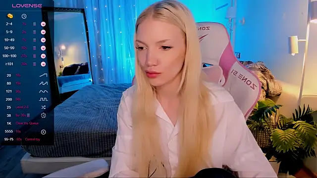 AnyaTaylor_n Live XXX chat