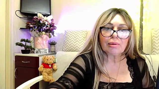 SusieNoreen Live XXX-Chat