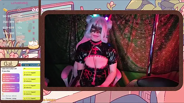 DirtyLilRatty live XXX chat