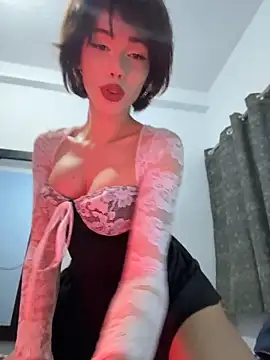 Carlita_cute Adlı Modelin Canlı XXX Sohbeti