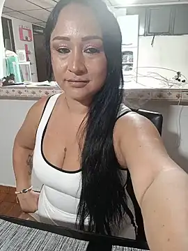 Онлайн чат XXX alondraabrown