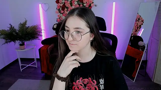 VirtuallVoyant Chat XXX in diretta