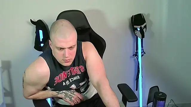 Bigbaald live XXX chat
