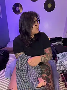 Czat XXX na żywo – miacanela_xo