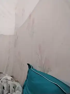 -Natina- Pertunjukan Webcam