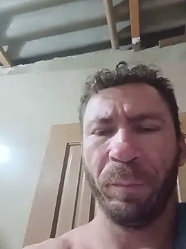 RobertoLuiz84 Show in webcam