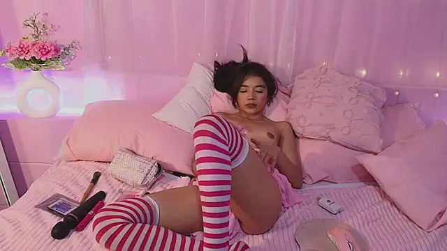 Sweetcristin: онлайн-секс-чат