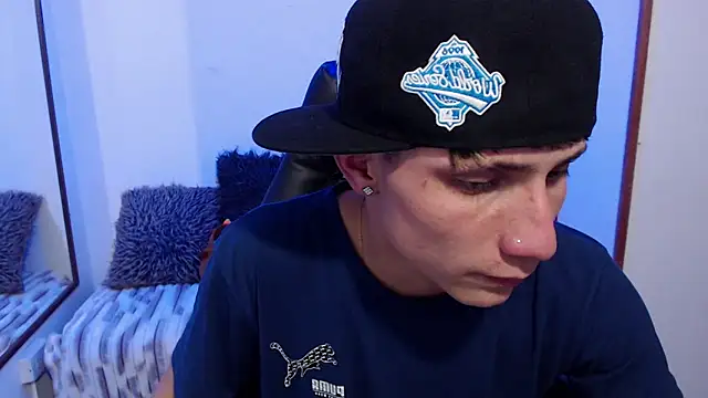 Yao_23 webcam show