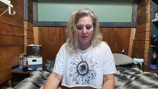 lisaxlovexxx's Live XXX Chat