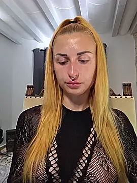 Živý XXX chat kylie_blck