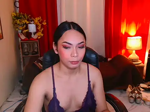 kylieEmparado's Webcam Show