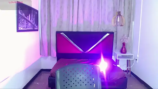 luisa__torres Pertunjukan Webcam