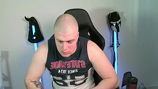 Bigbaald Chat XXX live