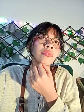 Živý XXX chat dolliette24