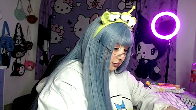 lussyevans24's Live XXX Chat