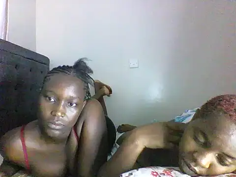 Show modela Ebony_sweet_slut na web-kameri