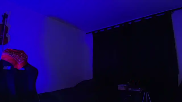 Ryuk_it élő XXX-chatje