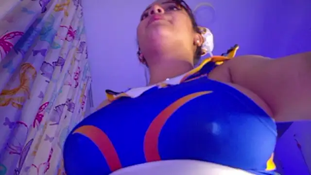 Chat +18 de NicolleTaylor ao vivo