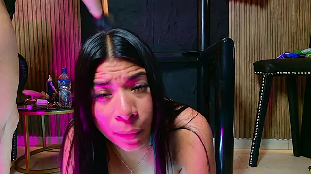 Chatroom XXX en direct de lexxy_luu