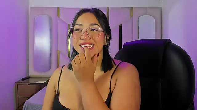 IsabellRodriguez18 live XXX chat
