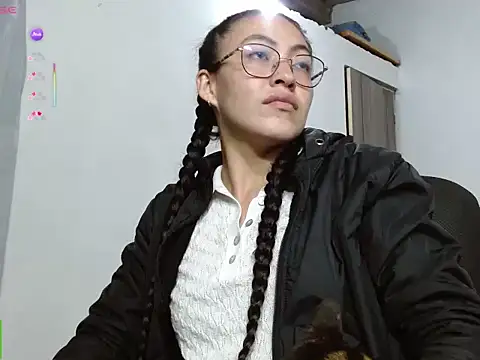 Chat XXX ao vivo de Amitlu_