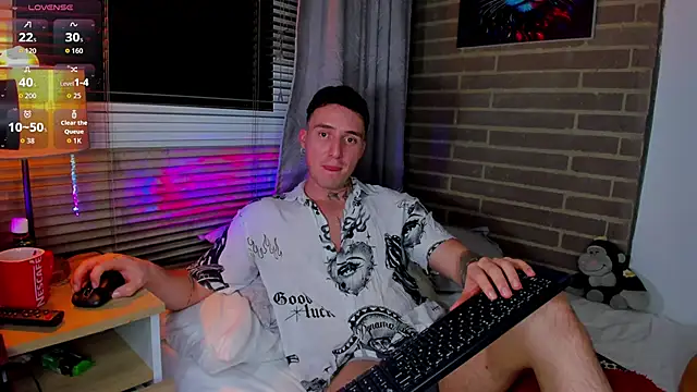 XXX chat uživo modela liam_oficial02