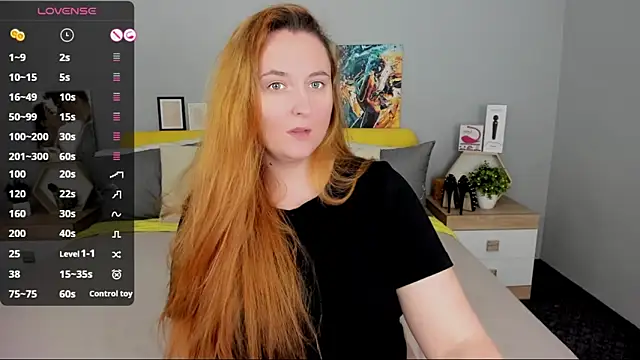 BabeLessi's Live XXX Chat