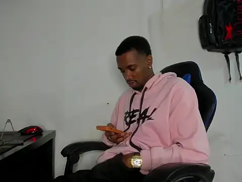 XXX chat uživo modela Kofi_exotic_2