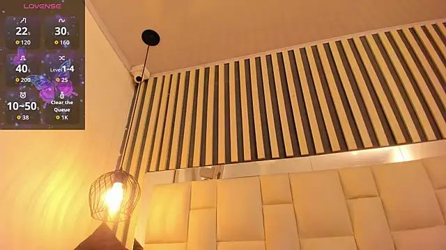 XXX chat uživo modela camila__herrera