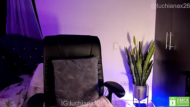 Czat XXX na żywo – lucy26_