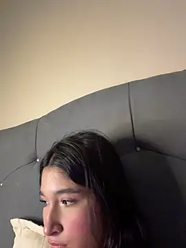 AriBunny18 Live XXX-chat