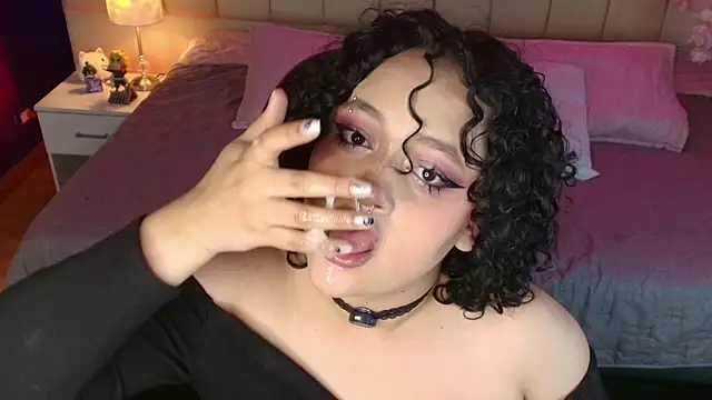 _sarahRoseのライブXXXチャット