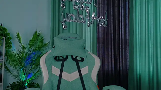 moon_Gloww Chat XXX live
