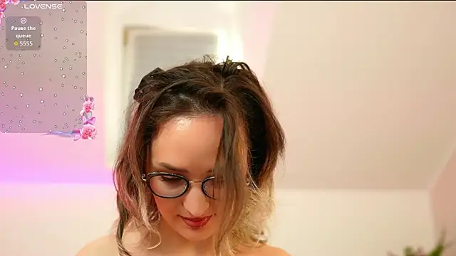 Chat XXX en directo de CharmingAnnie