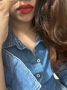 riya_sharma11 Webcam-Show